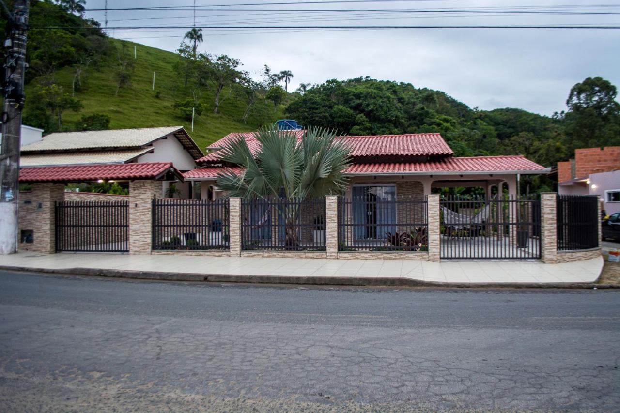 Pé do Morro Pousada Penha  Exterior foto
